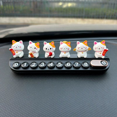 Plate for Men and Women, Nömrəli dayanma kartı - family-portrait-6-lucky-cats-black-aromatherapy-license-plate