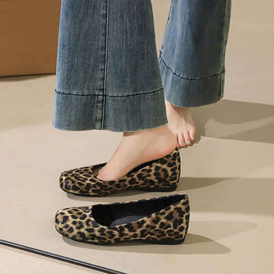 838 Retro Round Head Shallow Mouth Single Shoes for Women&apos;s Casual Versatile Interior Height Boosting Commuting Leo