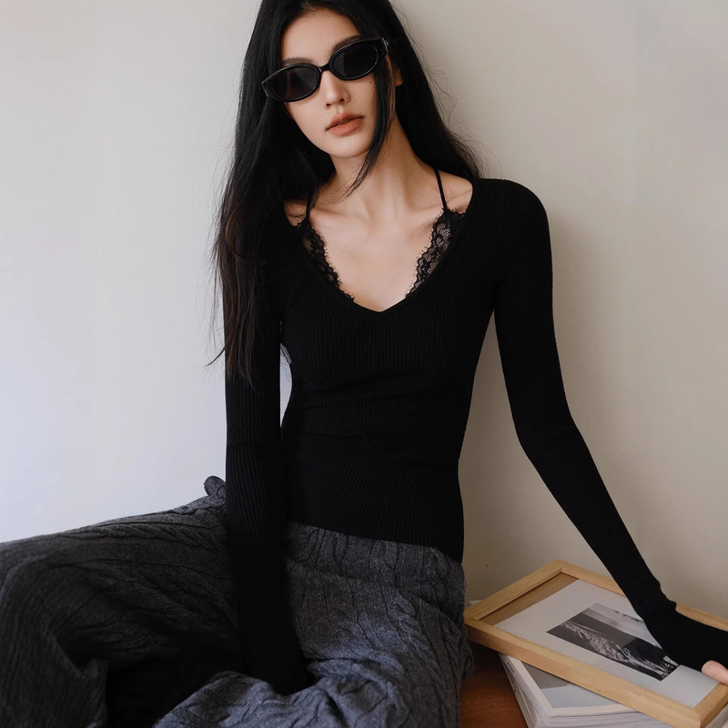 French-Style Lace Spliced Wool Knit Base Shirt for Women, V-Neck, Stretchy, Slim-Fit, Versatile Top French-Style Lace Spliced Wool Knit Base Shirt for Women, V-Neck, Stretchy, Slim-Fit, Versatile Top