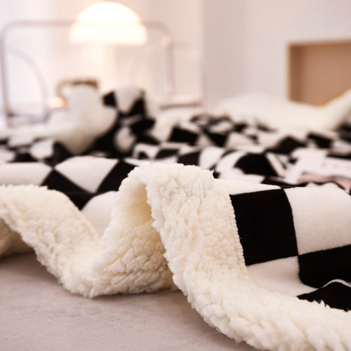 2024 autumn and winter double-layer thickened lamb velvet blanket pure plain checkerboard office nap small fur blanket leisure
