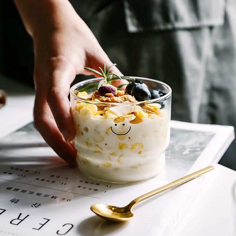 Transparent borosilicate glass water Cup smiley face printing cute water Cup home good storage stacked Cup single layer Cup