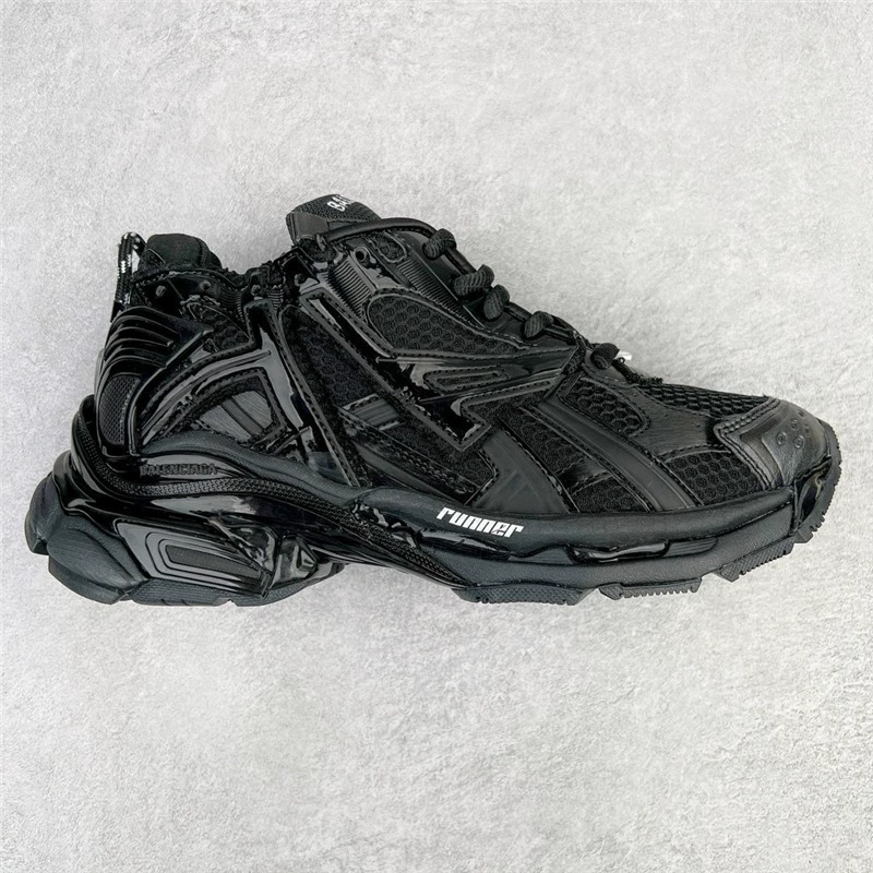 Original label, original box, pure original B family daddy shoes, Paris seventh generation jogging shoes, RUNNER, distressed, heightening sneakers for men and women