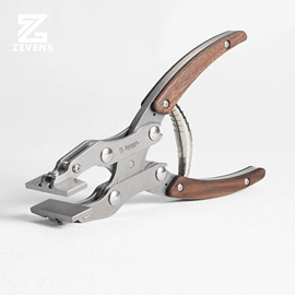 其他匠作工具;其他纺织皮革;服饰箱包五金