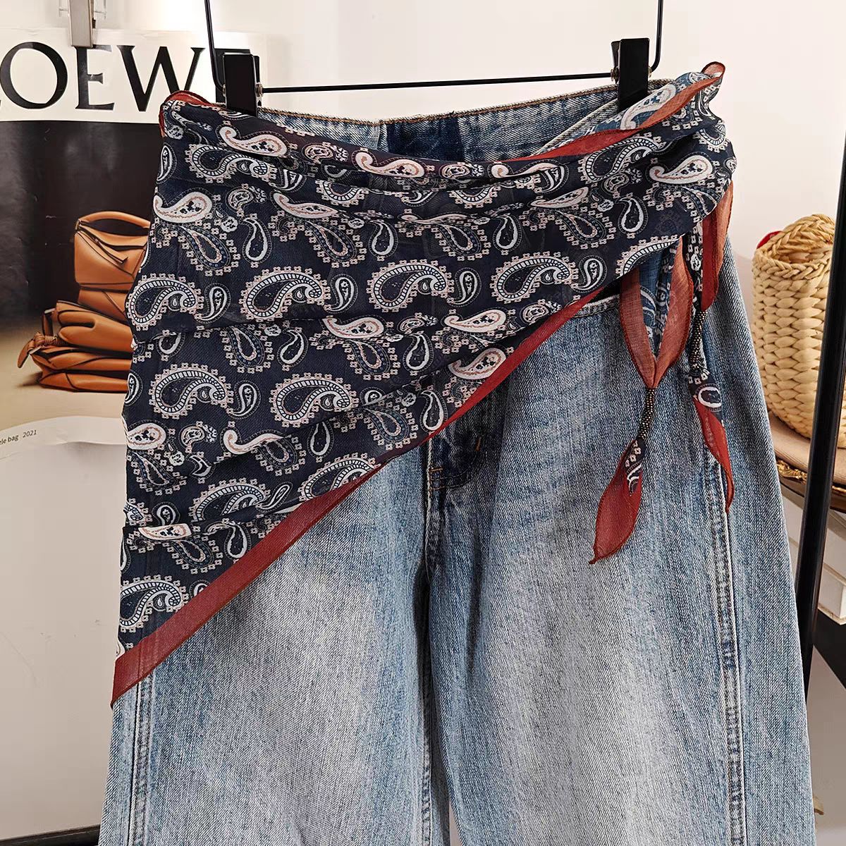 Ethno-Stil-Schal aus Cashew-Seide für Damen, hochwertiges Tragegefühl, dreieckiger Taillengürtel, Taillenaccessoire, vielseitiger Hüftschal_voghion.com