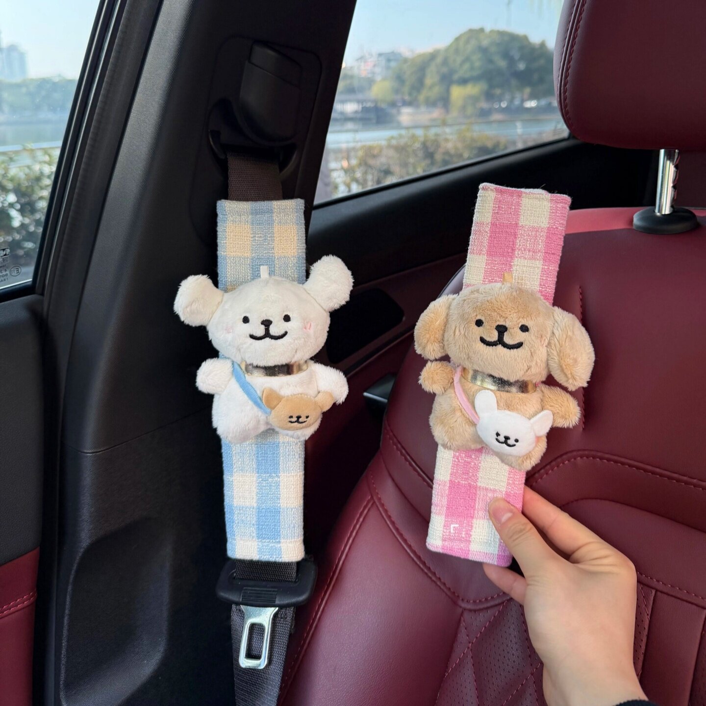 Line Art Puppy Car Seatbelt Shoulder Pad Car Anti-Strangling Protective Cover Car Interior Accessories Plush Doll
