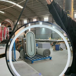 浴室镜;穿衣镜;化妆镜