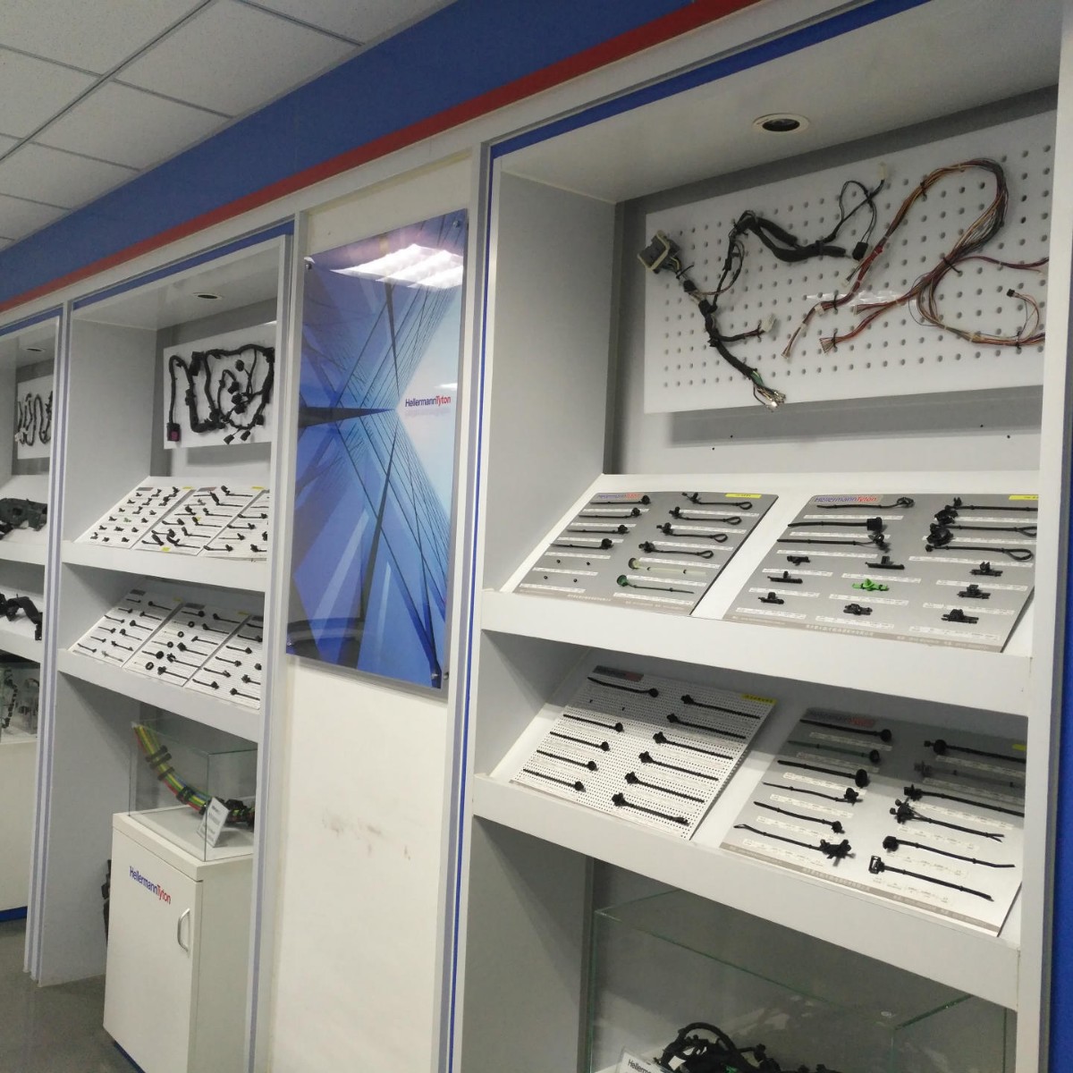 HELLERMANNTYTON������̫ͨT18R-HSB��ɫ��������2.5*100mm