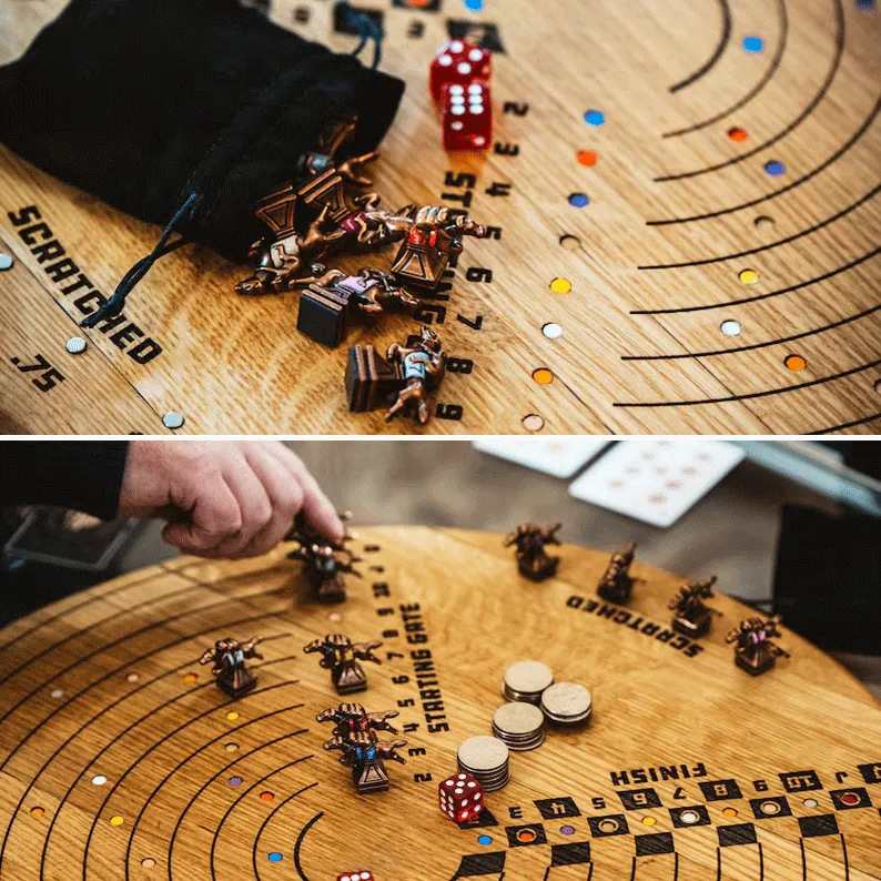 Scratched Horses Game made from a whiskey barel juego de mesa