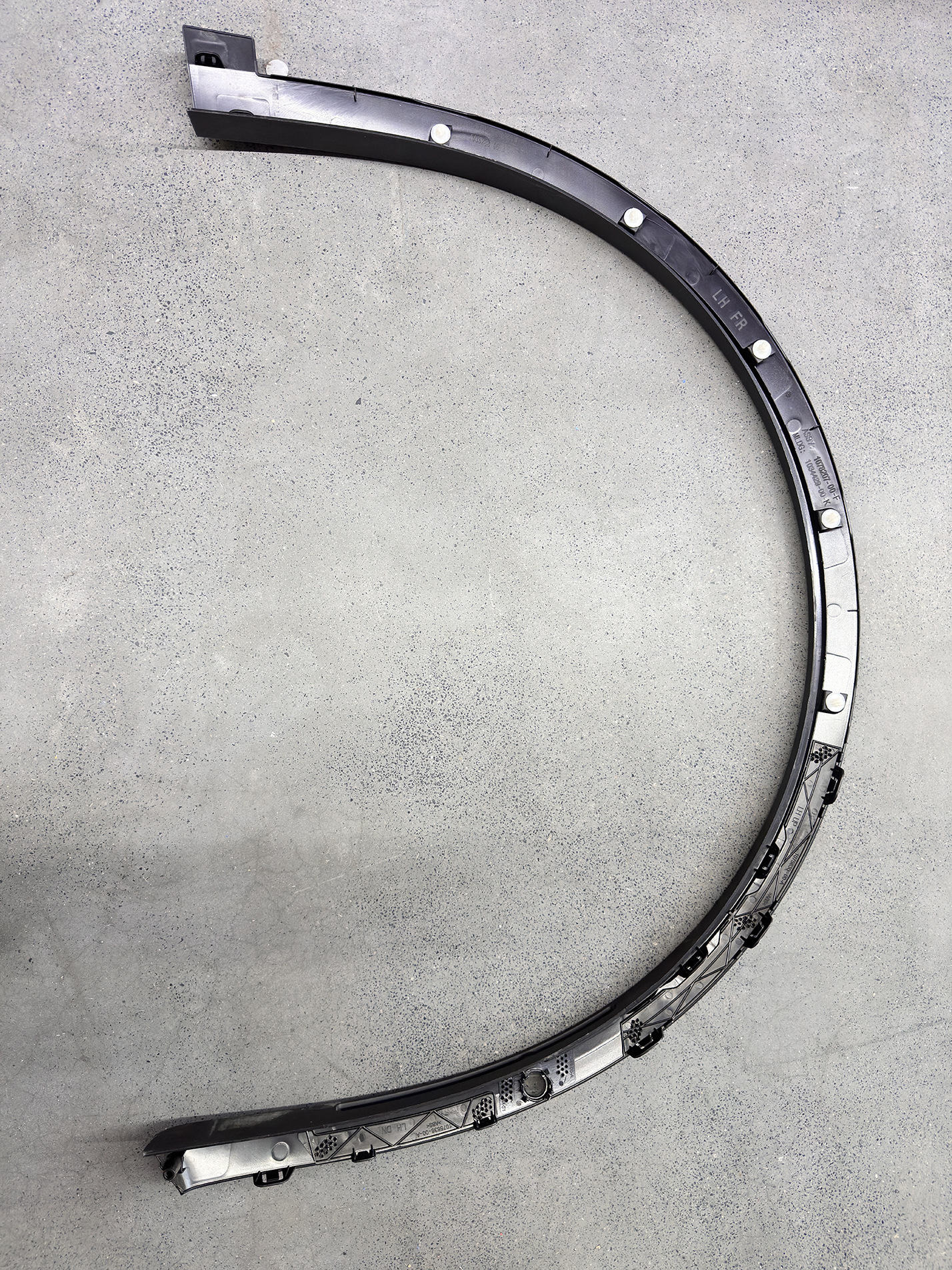 Suitable for Tesla Model X: front and rear wheel arch trim, left and right wheel fender protectors, and mudguard decorative strips