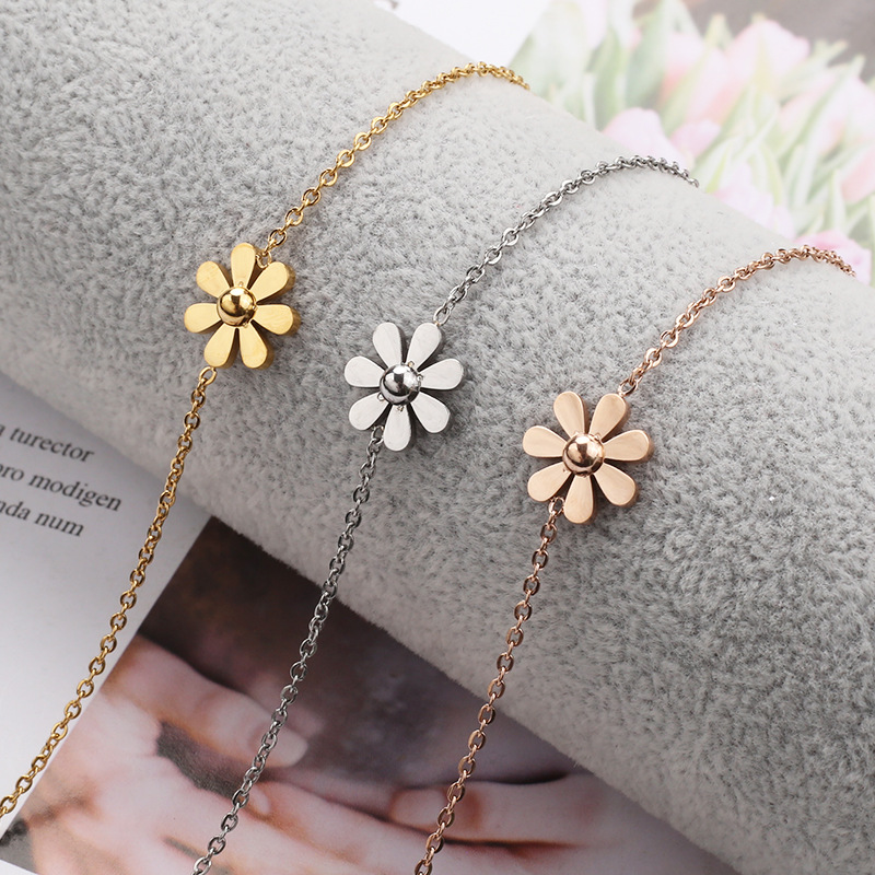 Simple Style Flower Stainless Steel Women's Anklet display picture 5