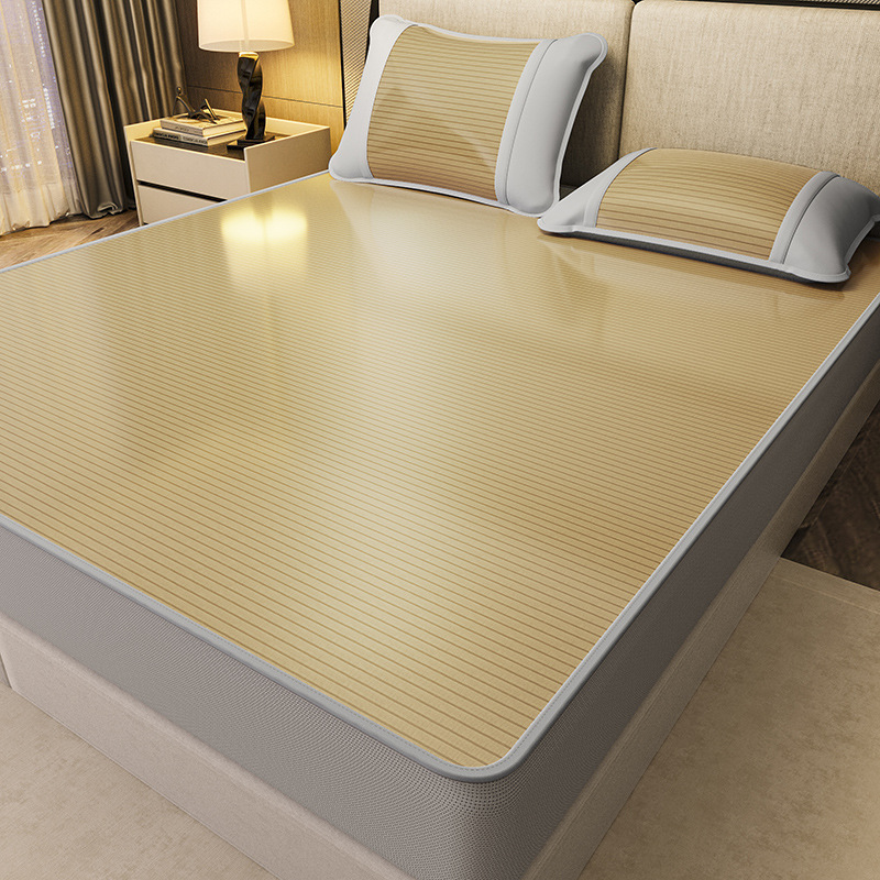 Nueva capa de cama de seda de hielo de verano de clase A 2025 nueva cubierta protectora de colchón todo incluido sábana cubierta de cama de tres piezas