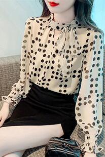 ���b�����Y���c�L��ѩ���r��Ů�＾�¿�Ů�b��ʽ�e��Ư��С��