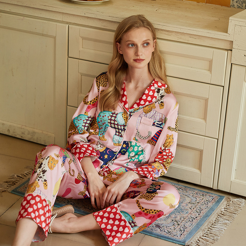 [Leopardo de vestir] 2025 nuevo pijama mujer otoño seda de hielo traje de manga larga primavera y otoño ropa de hogar con estampado fino