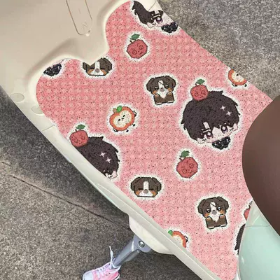 Foot Mat with Label Direct Sales, Avtomobil döşəmə paspasları - zx-xia-yizhou-has-an-apple-on-his-head-3050-printed-cutting-wire-circle