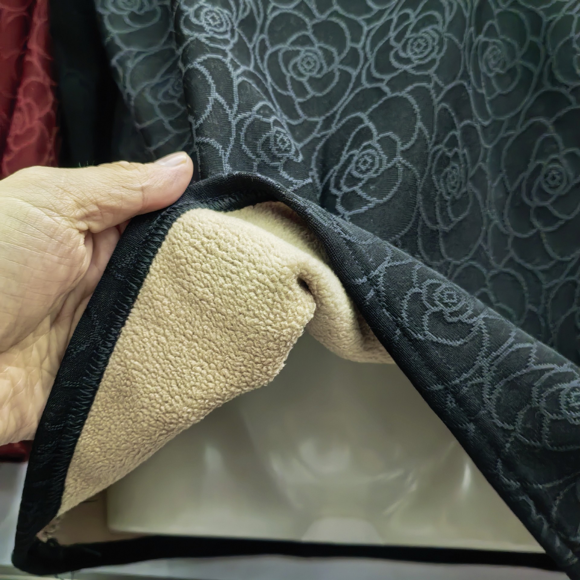 O1CN01wsMtC11EV661Ju9nb_!!7070