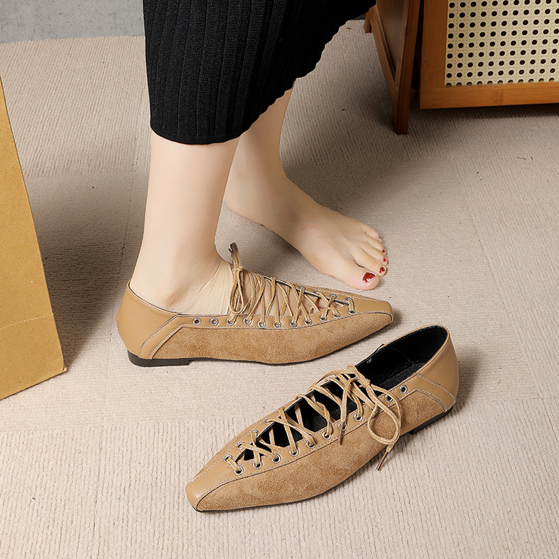 2026 primavera y otoño nuevos zapatos de mujer zapatos de estilo retrógrado de estilo francés de veludo correa cruzada de altura interior zapatos marizhen