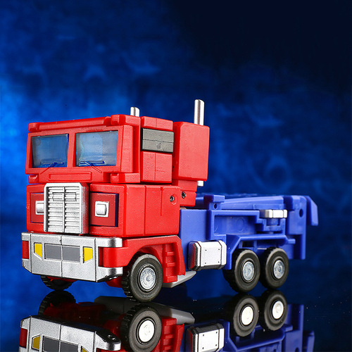 Commander Jinbao 2001 Optimus OP Pillar with weapons compartment small scale 3.0 original color deformed toy model