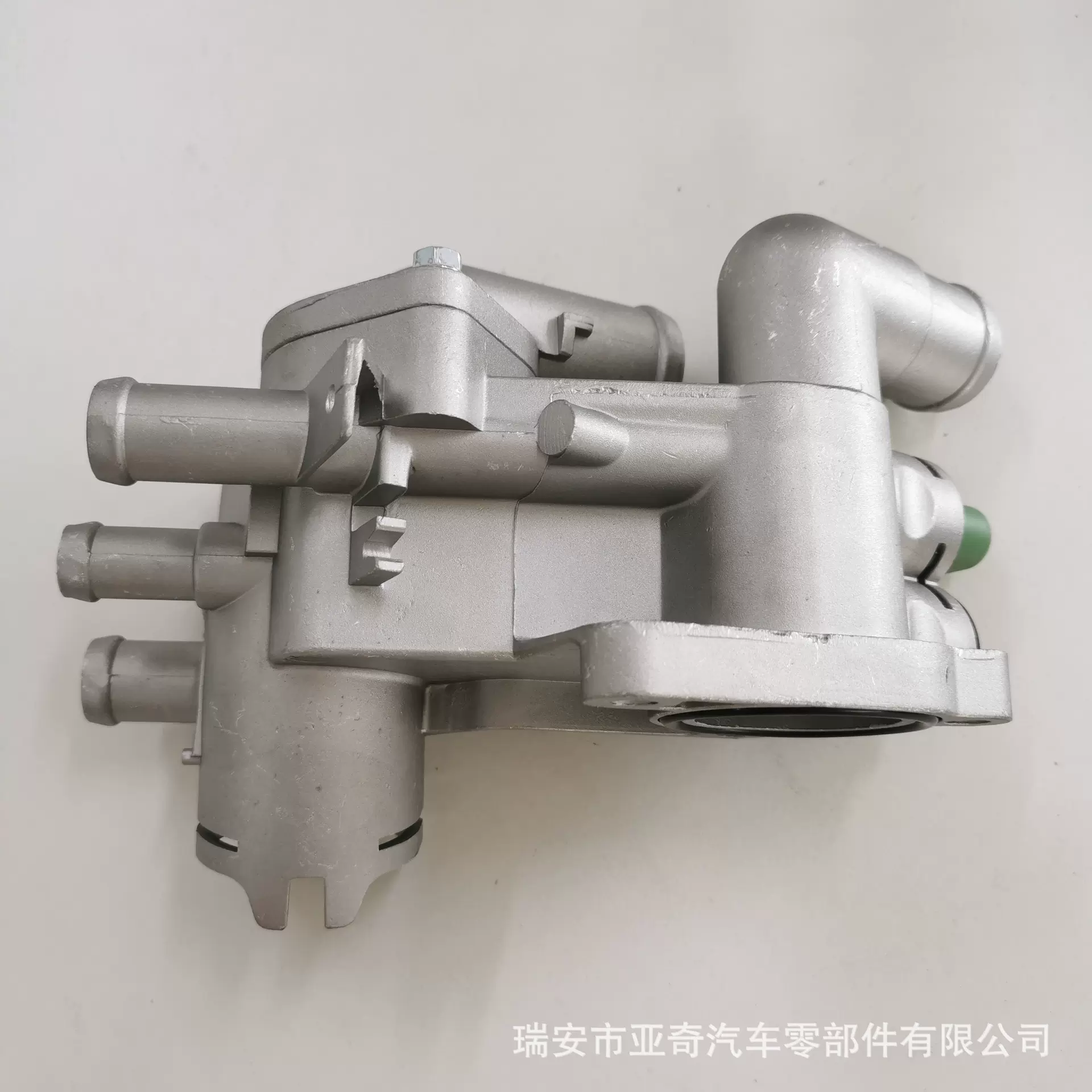热销 032121111AP  032121026CE适用于大众 发动机节温器