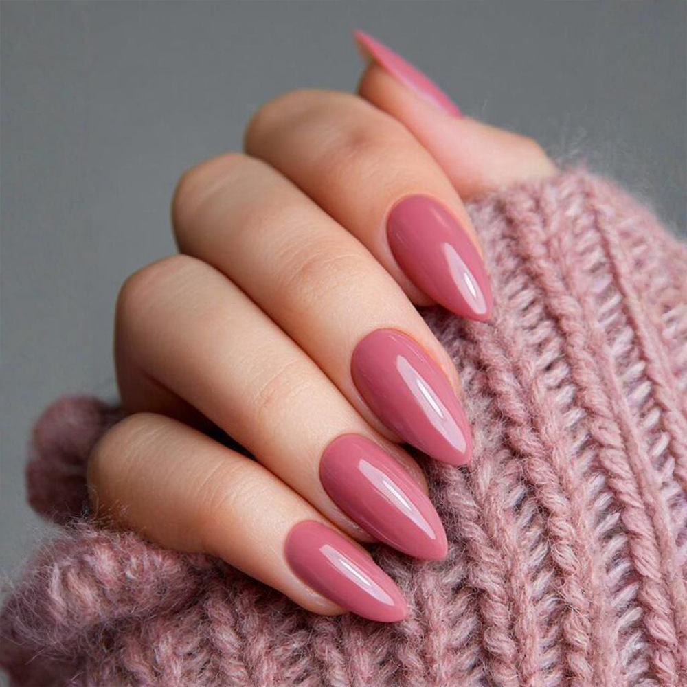 Comercio exterior polvo rosa brillante almendras de vestir uñas europeas y estadounidenses blanqueamiento de uñas 24 piezas de uñas falsas al por mayor