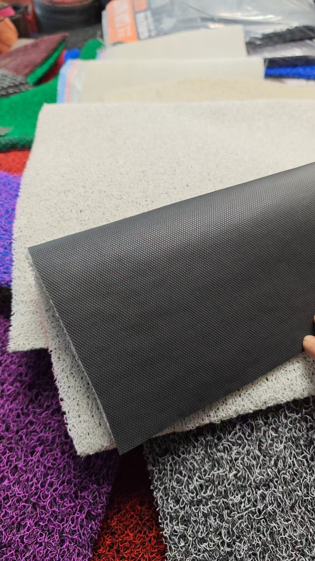 Specializing in the production of wire ring gold pvc anti-slip mat wear-resistant mat non-slip foot mat wire drawing ring for gold panning