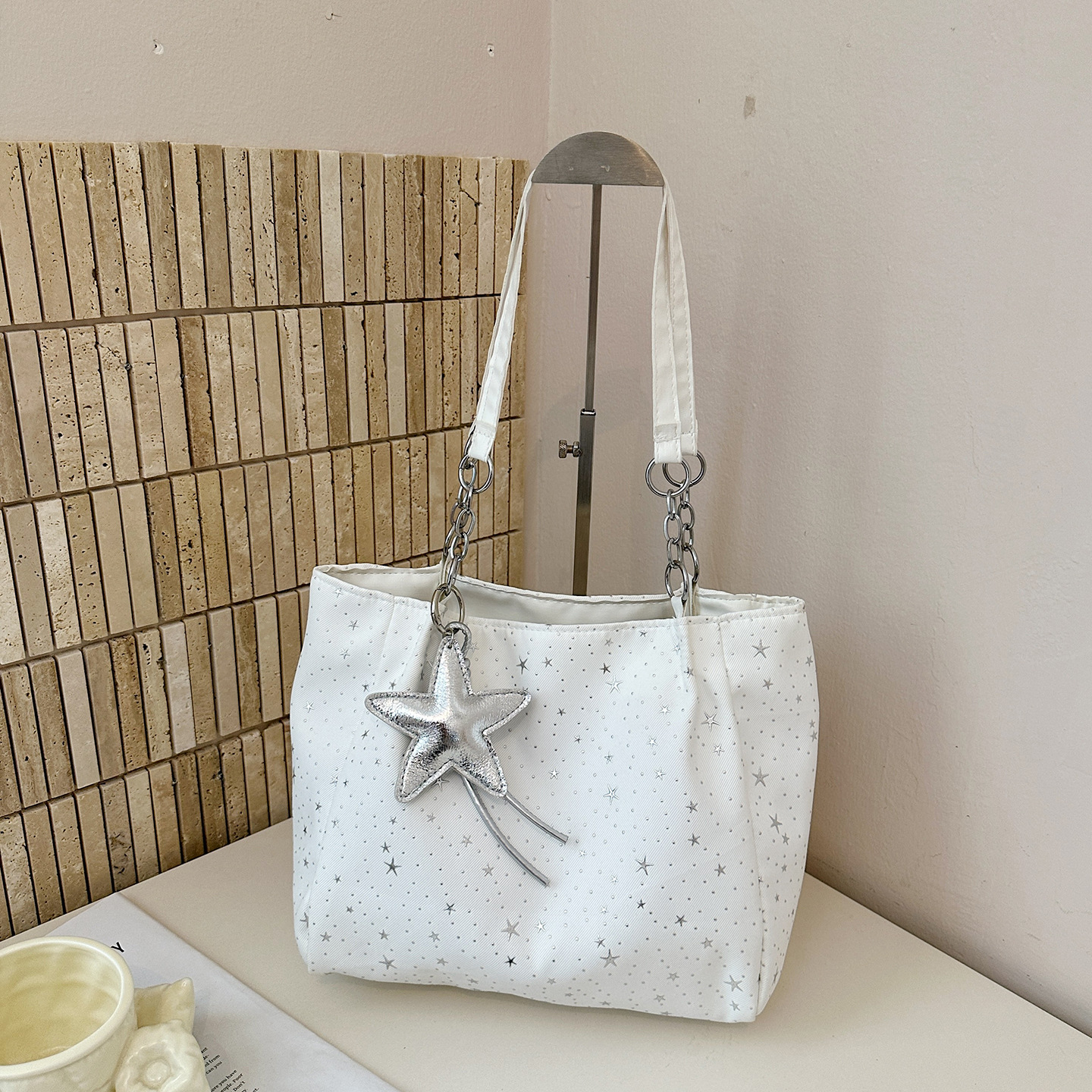 Bolsa de mano pequeña coreana para mujeres 2026 nuevo bolso de mano para mujeres de gran capacidad bolso de hombro de viaje bolso de moda debajo de la axila