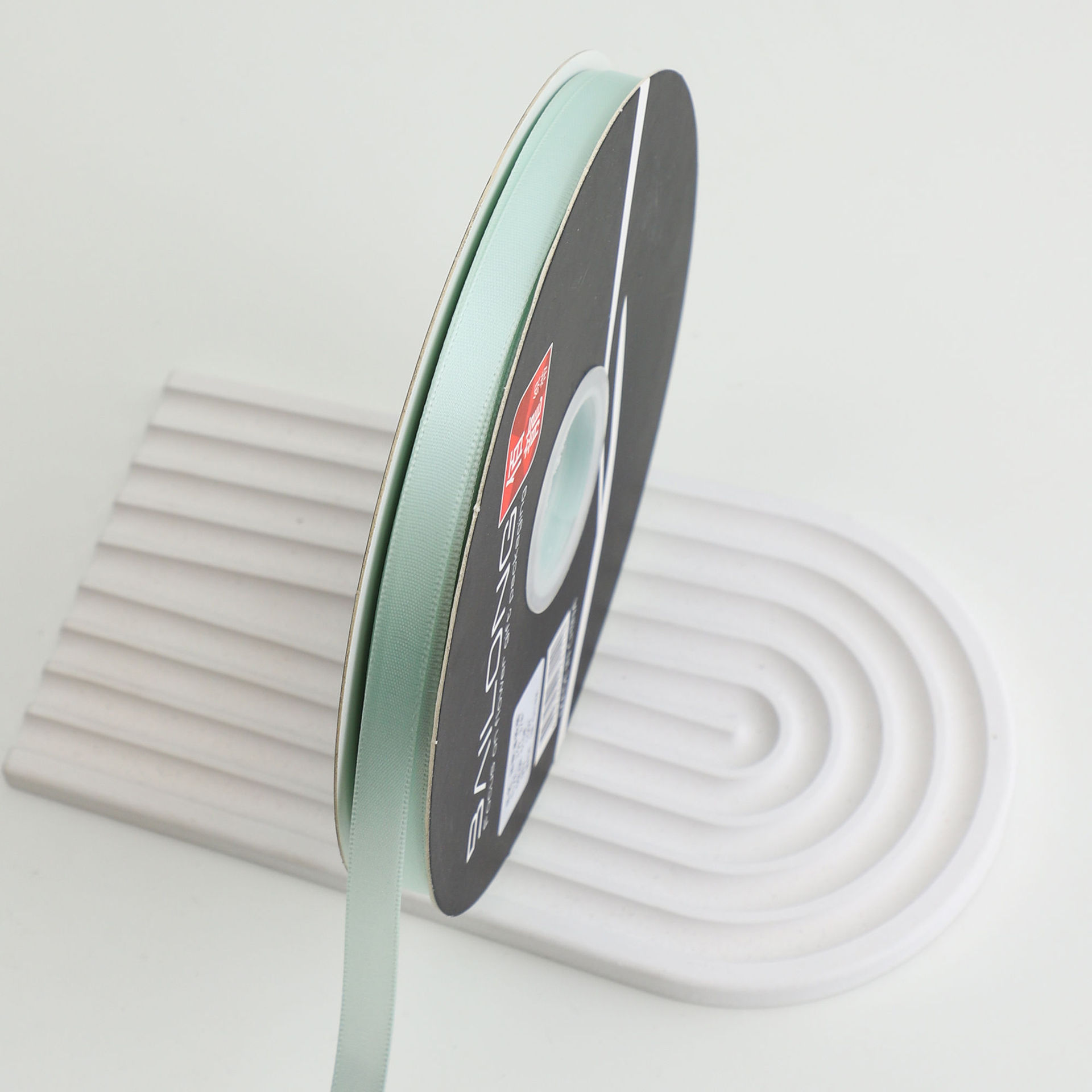 Floristería de 1cm Cinta de poliéster de doble cara al por mayor Cinta de color sólido Material de embalaje de flores Hornear ramo de flores Cinta