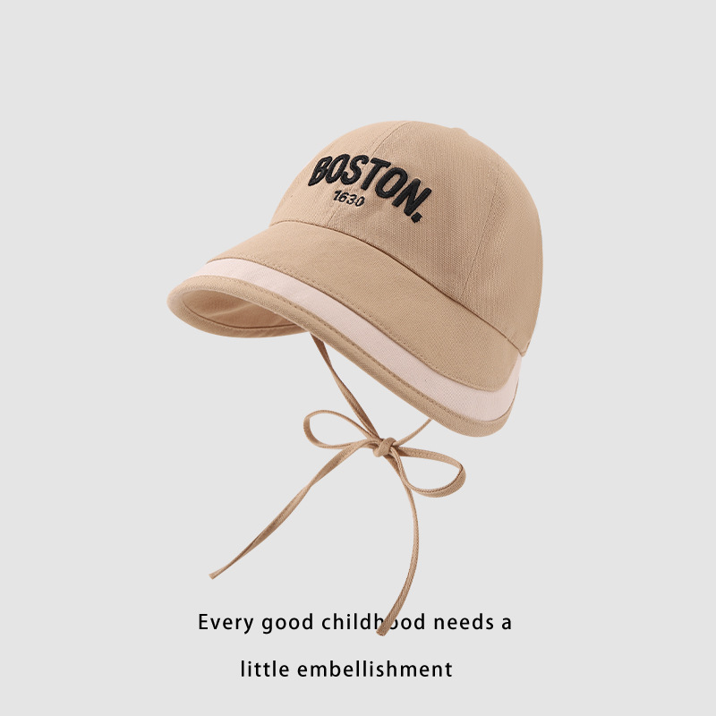 Sombrero de pescador para niños primavera y otoño letras extranjeras bordadas correa anti-caída sombrero de sombrero para bebés al aire libre gorra de protección solar