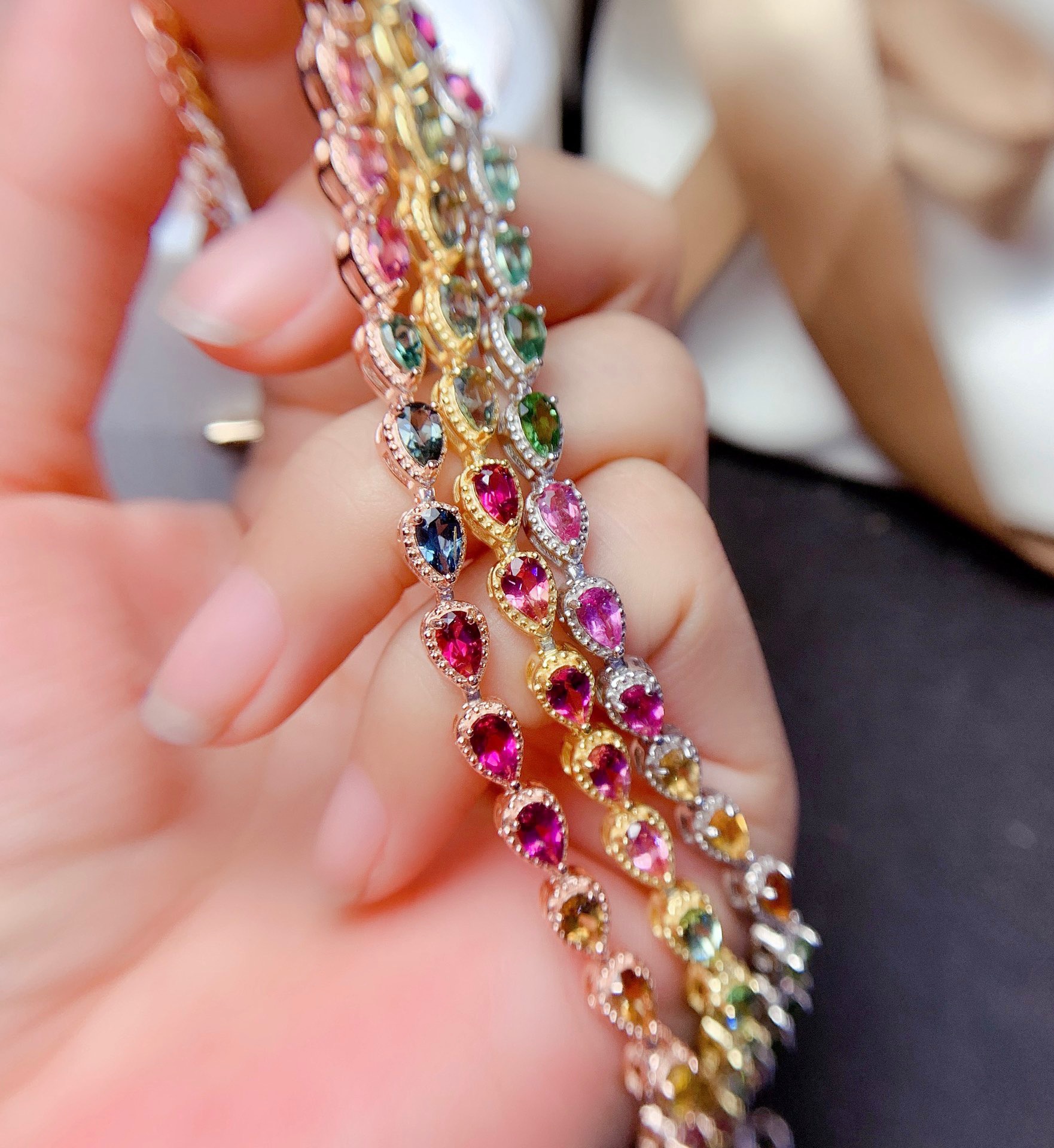 Water Droplets Pattern Women's Gender Simple Style Classic Style Water Droplets Copper Inlay Zircon Bracelets