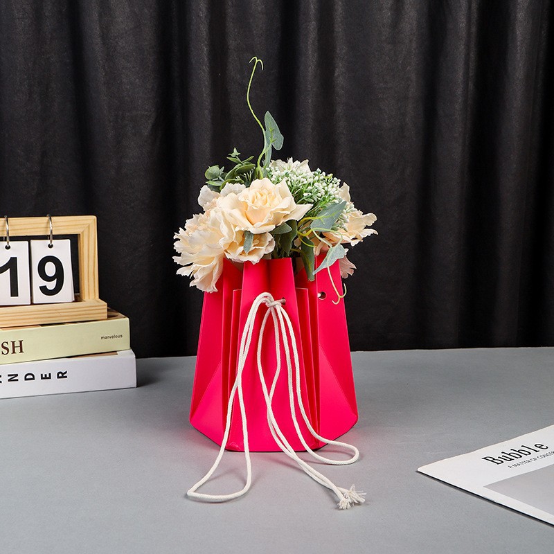 Bolso de flores de abrazo hexagonal hecho a mano, ramo de rosas, bolso de mano, resistente al agua, florista coreana, ramo, floral, material de rosa