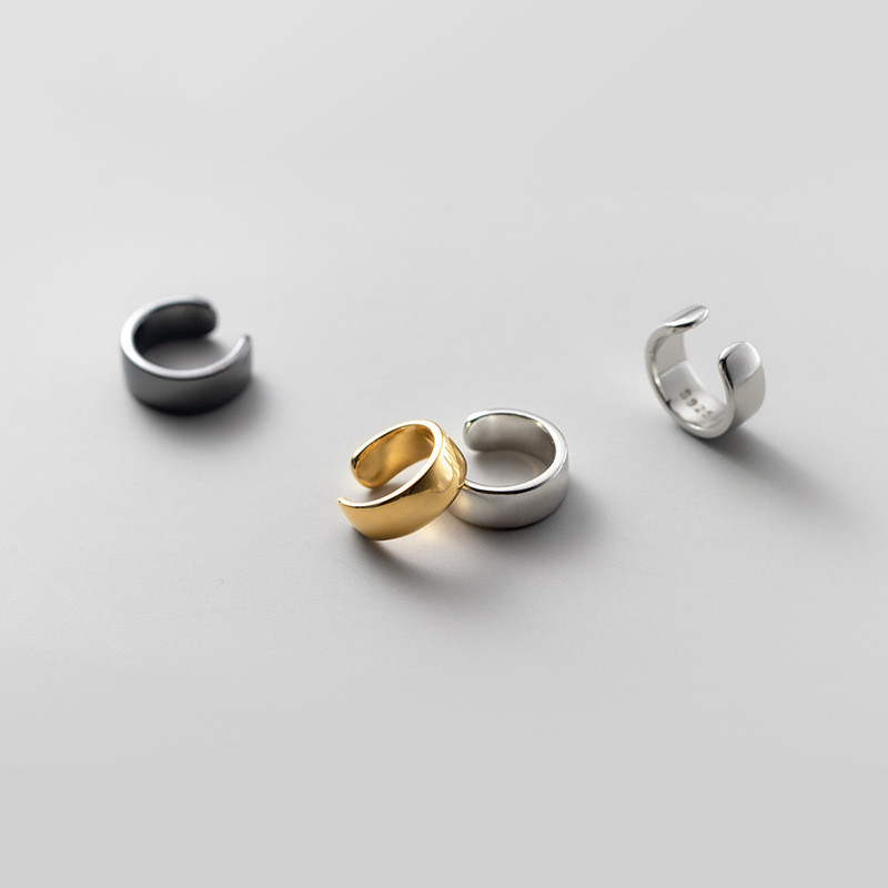 S925 plata esterlina estilo coreano brillante clip de oreja hombres y mujeres ins estilo simple no perforado de moda pendientes de oreja joyería de oreja al por mayor