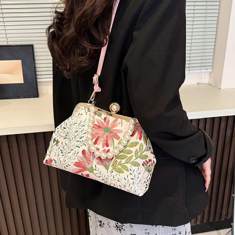 2025新中国式花刺繍斜めショルダーバッグバックルデザイン真珠チェーンハンドバッグ質感高級レディースバッグ|undefined