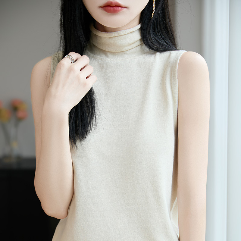 2025 Early Autumn New Half Turtleneck Sleeveless Knitted Vest Women's Loose Top Stand Collar Sleeve Knitted Bottoming Shirt 2025 Early Autumn New Half Turtleneck Sleeveless Knitted Vest Women's Loose Top Stand Collar Sleeve Knitted Bottoming Shirt