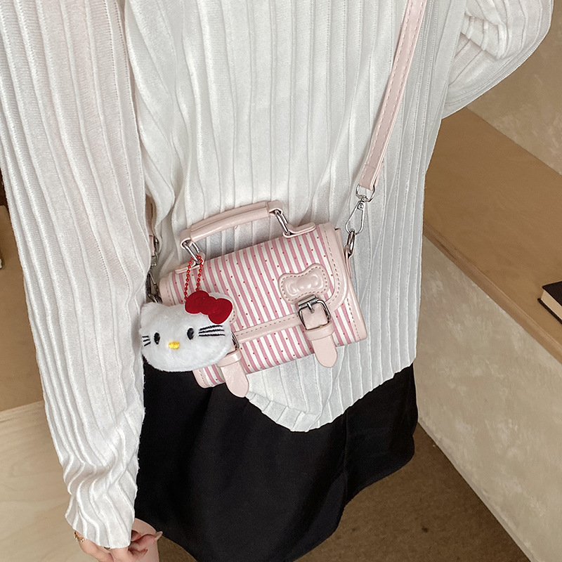 2026 nueva primavera y verano Semmeng estilo británico bolso de mano pequeño bolso de hombro casual diario bolso de mochila de viaje coreano