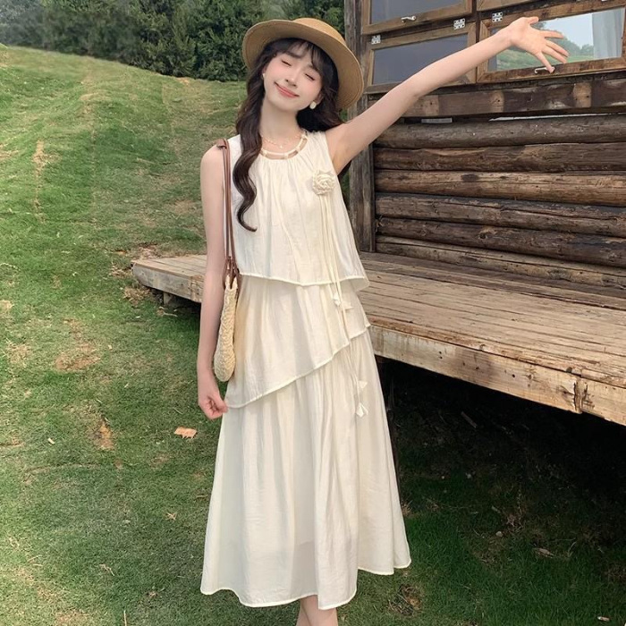 夏季不规则设计感连衣裙镂空圆领宽松显瘦度假风气质甜美中长裙|undefined