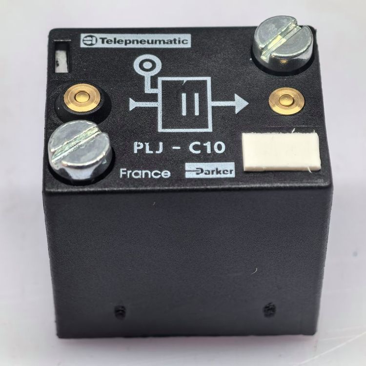 PLJ-C10 # Parker派克气动阀气动元件，全新库存