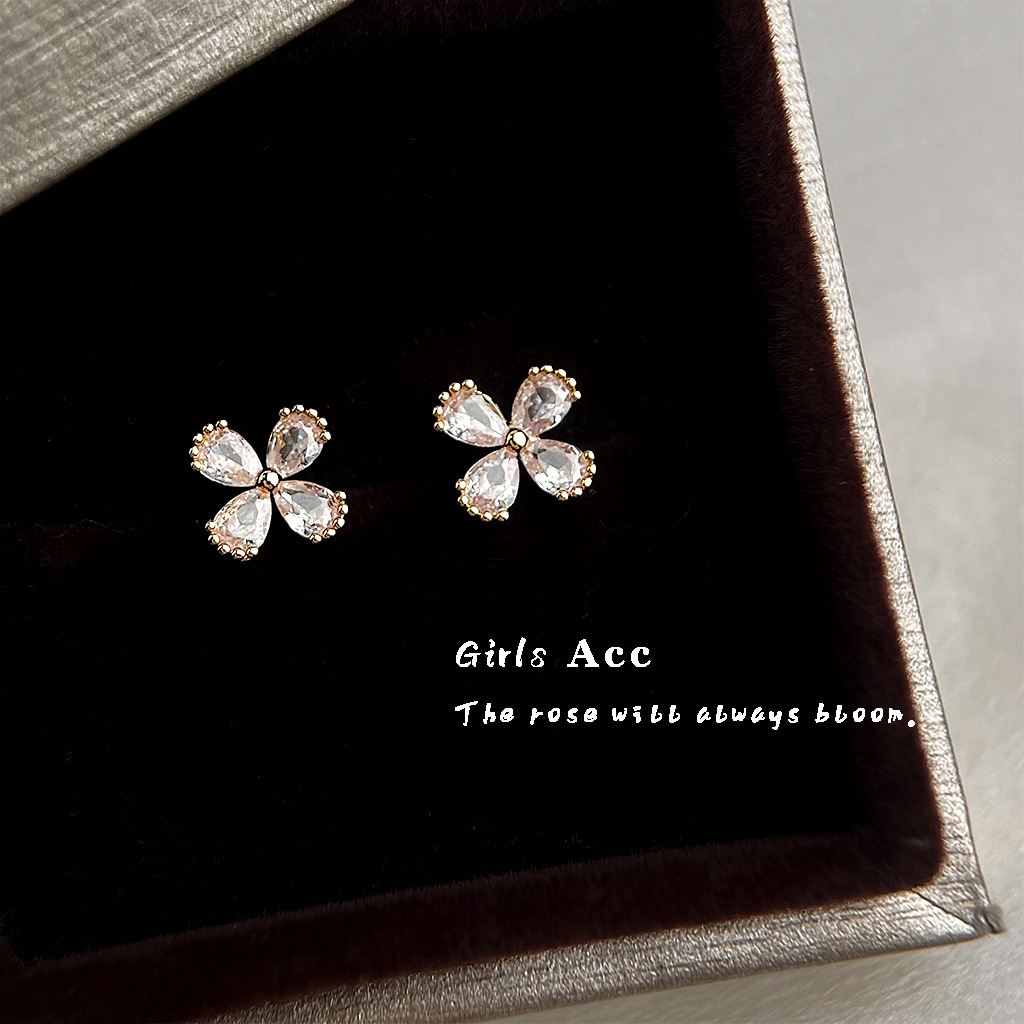 eryu 319_0013_耳语场景新水印 拷贝 13.jp