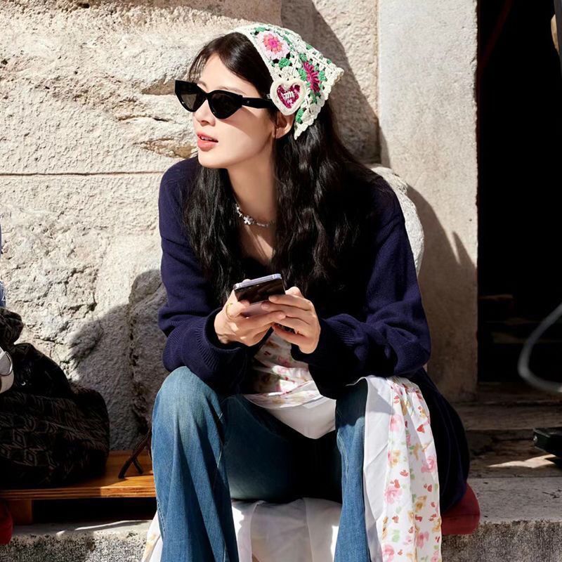 [Liquidación de precio de fábrica] Versión coreana de la bufanda triangular hueca de crochet de punto femenino dulce y lindo sombrero de pañuelo de flores de estilo femenino