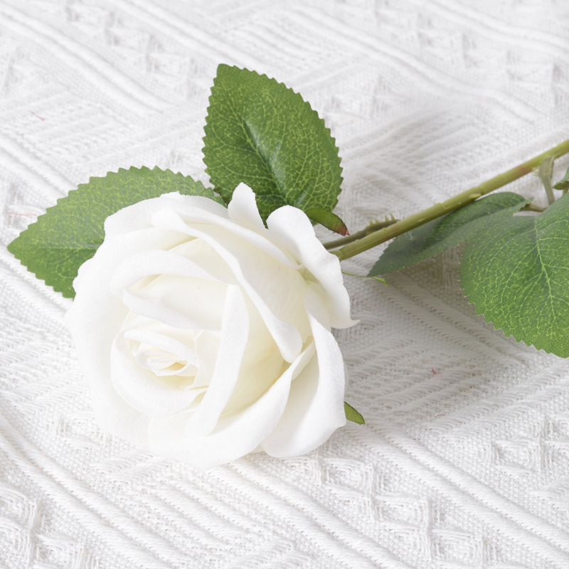 フランネルのバラの花をシミュレーションしてバレンタインデーの家庭の結婚式の装飾の花の壁の手触りは花の人工造花をシミュレーションします。|undefined
