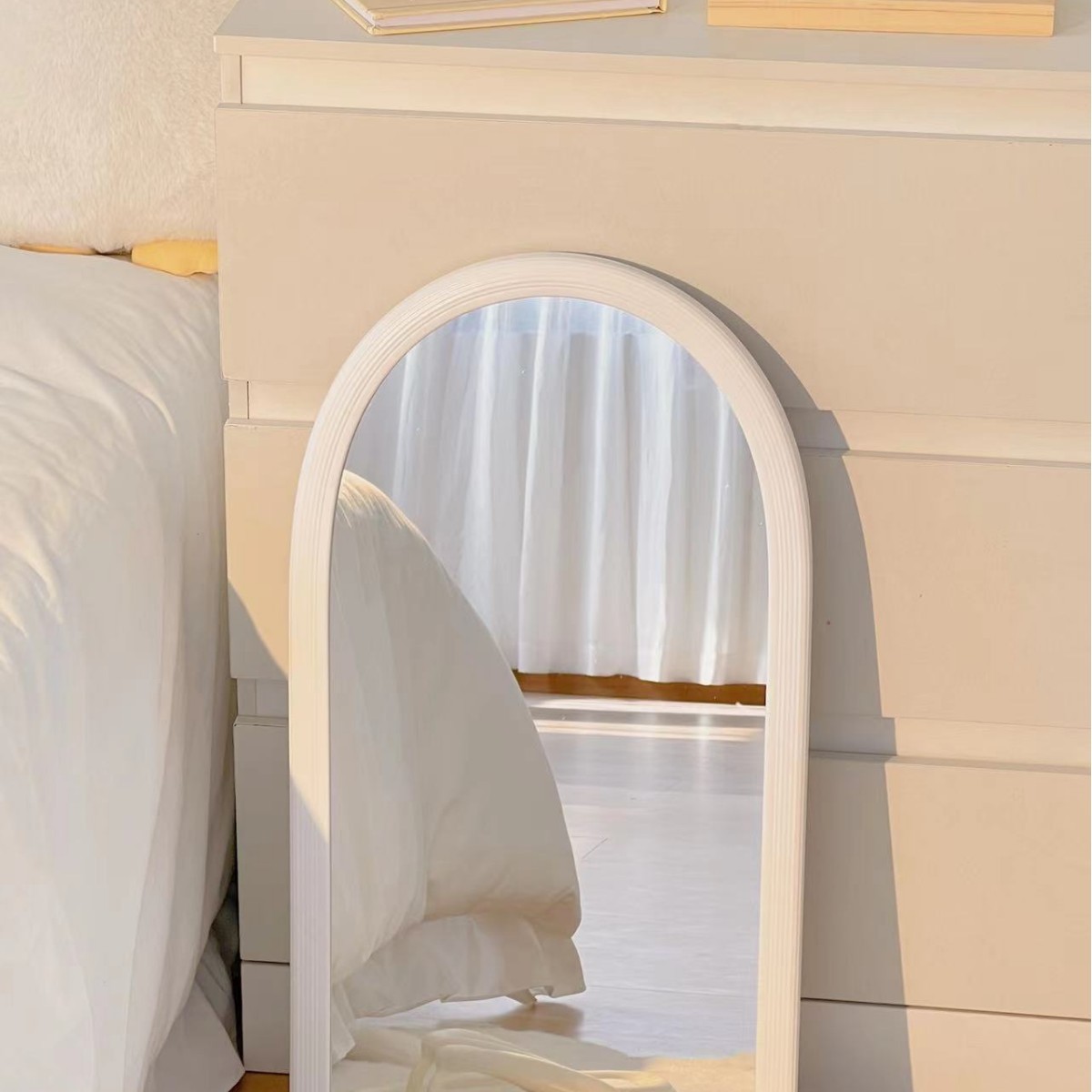 Espejo rosa, espejo de piso, espejo de vestir, espejo de dormitorio, espejo de maquillaje, dormitorio de estudiantes, pared colgada