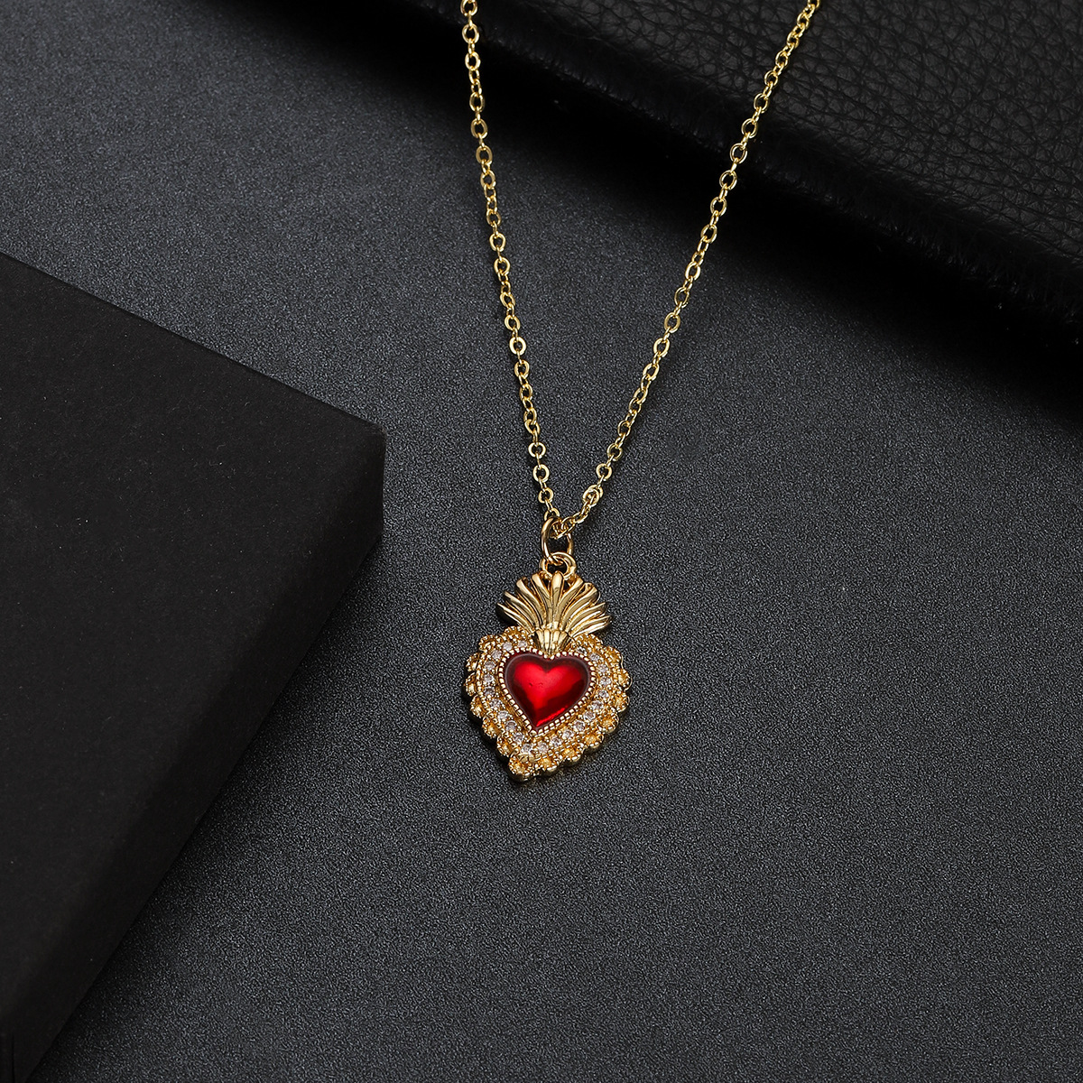 17g Weight Pendant, Chain Jewelry Making Type Copper Chain Material 1 Piece Quantity Holiday, Street Occasion Copper Material Heart Shape Pattern Unisex Gender Plating Design Retro, Simple Style Style 1 Piece Copper Heart Shape Pendant Chain 29