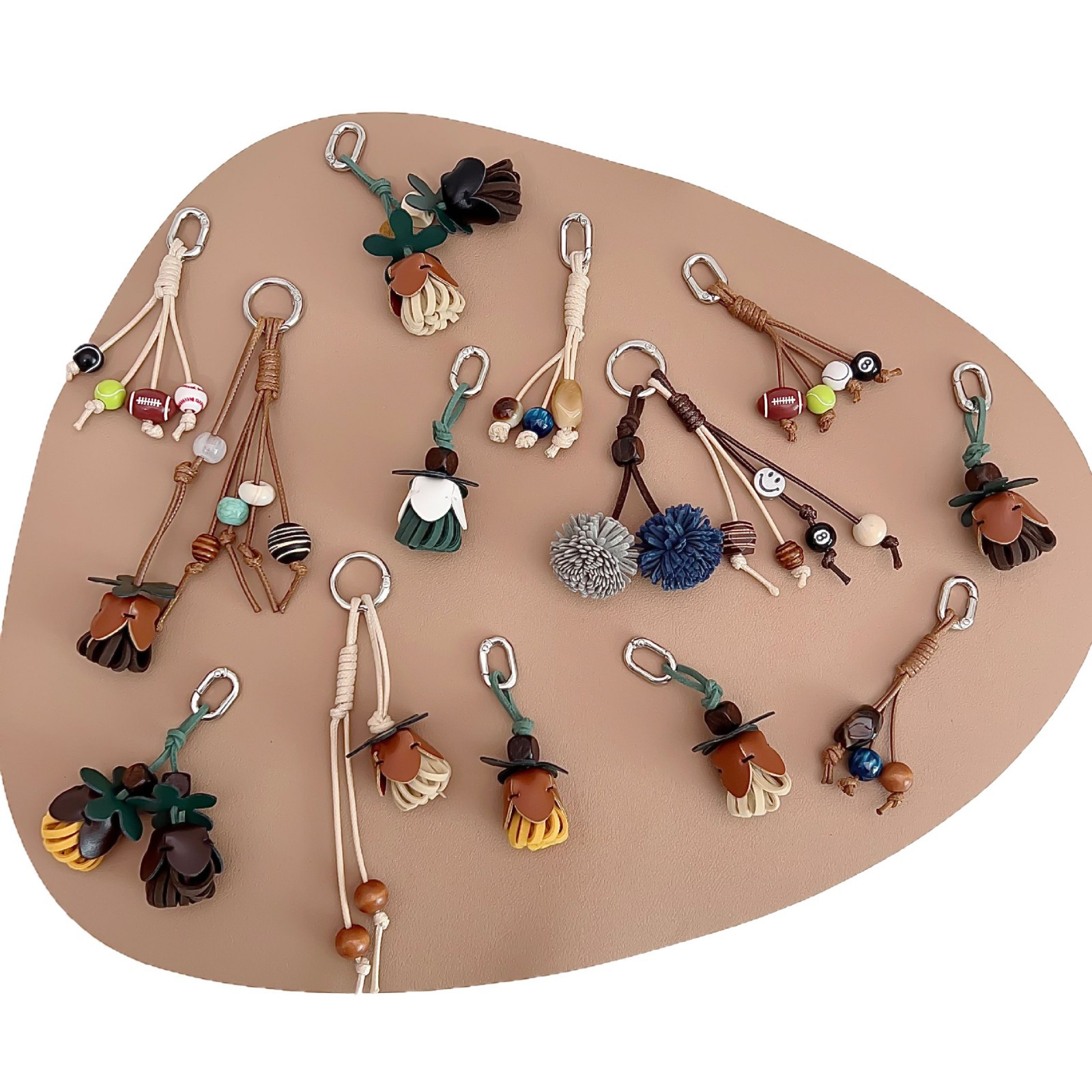 Zapatos, ropa, bolsas, colgantes, zapatos, botas de canguro, botas de Martin, mueller, colgantes, accesorios, zapatos, bolsas, colgantes