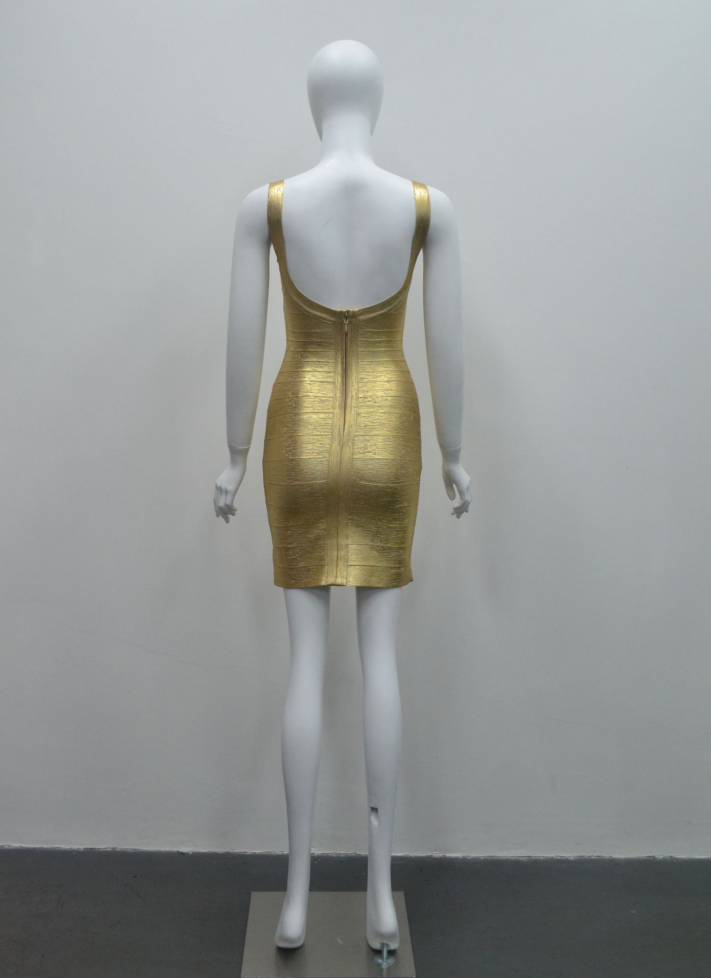 Elegant Low-Cut Bodycon Mini Dress Backless Design Metallic Foil for Parties Clubwear Date Nights Women's Clothing_ecoleips.com