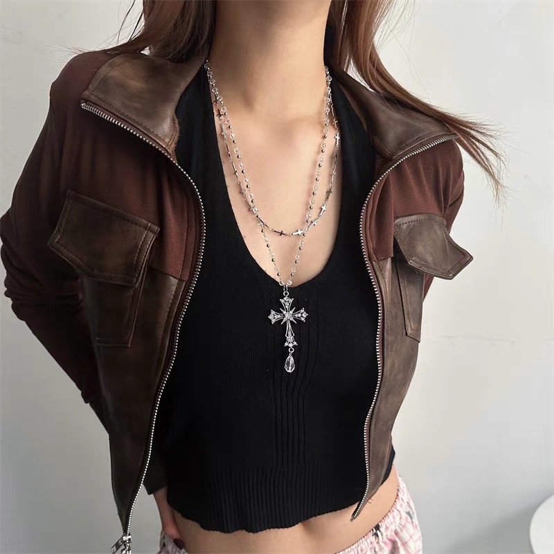 Sweet Cool Y2K Personalized Multi-Layer Cross Necklace For Women Gothic Trendy Choker Alloy Titanium Steel Hip Hop Style display picture 3