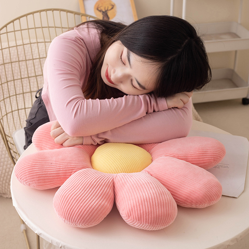 Pillow solar-powered for elementary school students, flowered, wholesale