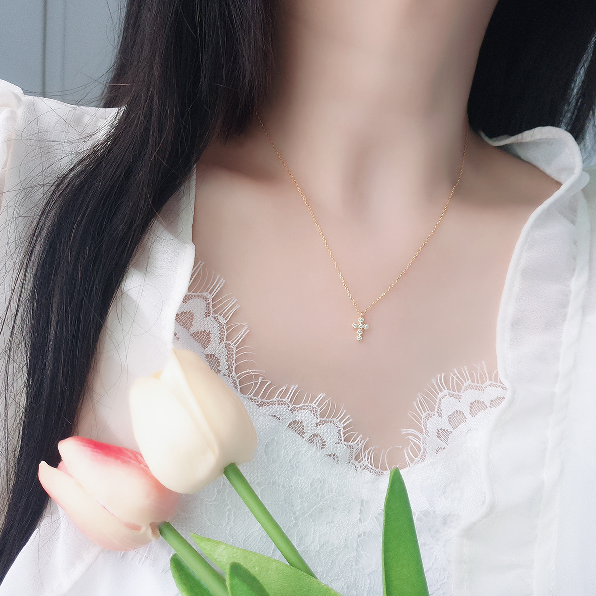 4g Weight 925 Sterling Silver Pendant Material Pendant Necklace Classification 925 sterling silver Chain Material Daily Occasion 925 Sterling Silver Material Cross Pattern Women's Gender Diamond Design Elegant, Simple Style Style 925 Sterling Silver Cross 925 Sterling Silver Pendant Necklace 5