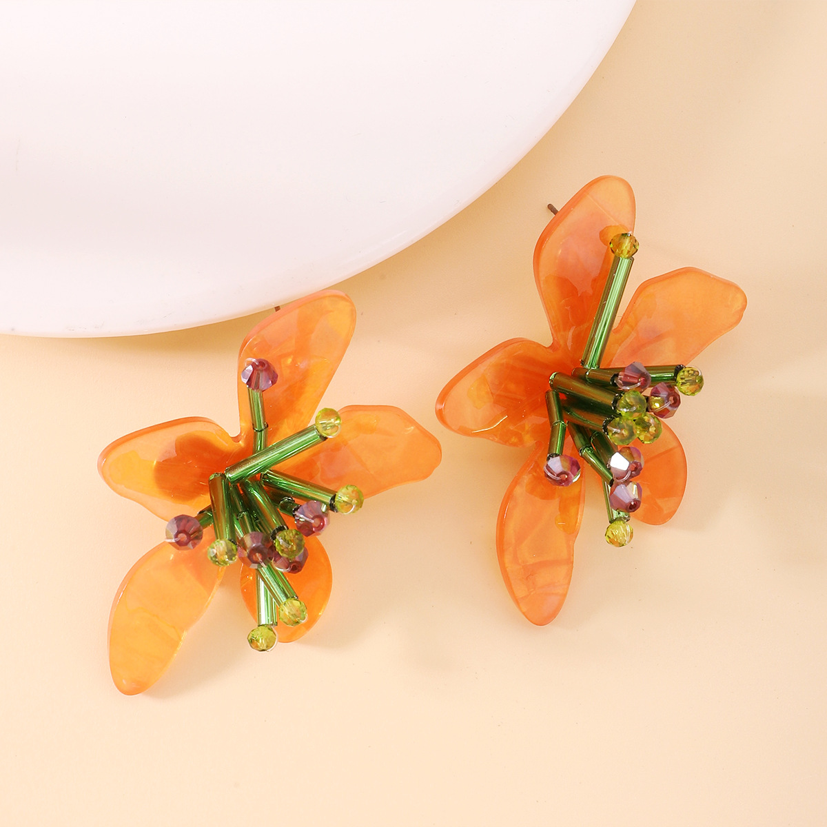Fashion Flower Plastic Beaded Women's Ear Studs 1 Pair display picture 5