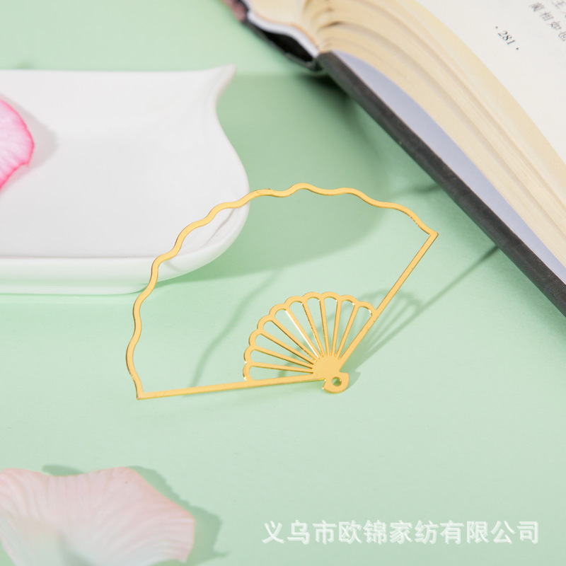 DIY material exquisito clásico bordado latón ventilador esqueleto blanco marcador creativo regalo metal ventilador marco