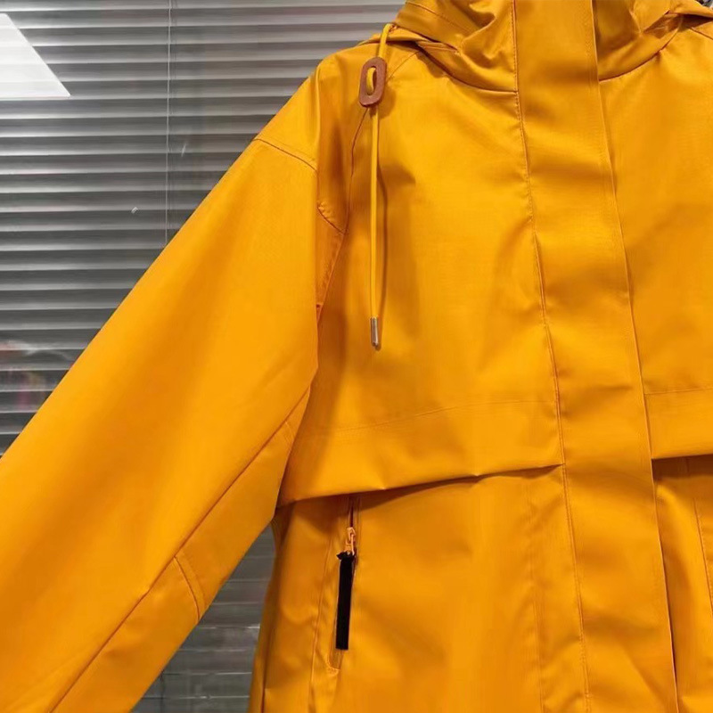 La historia de las rosas Huang Yimei al aire libre ropa de asalto para mujeres de trabajo chaqueta de alta calidad para mujeres de montaña primavera y otoño nuevo