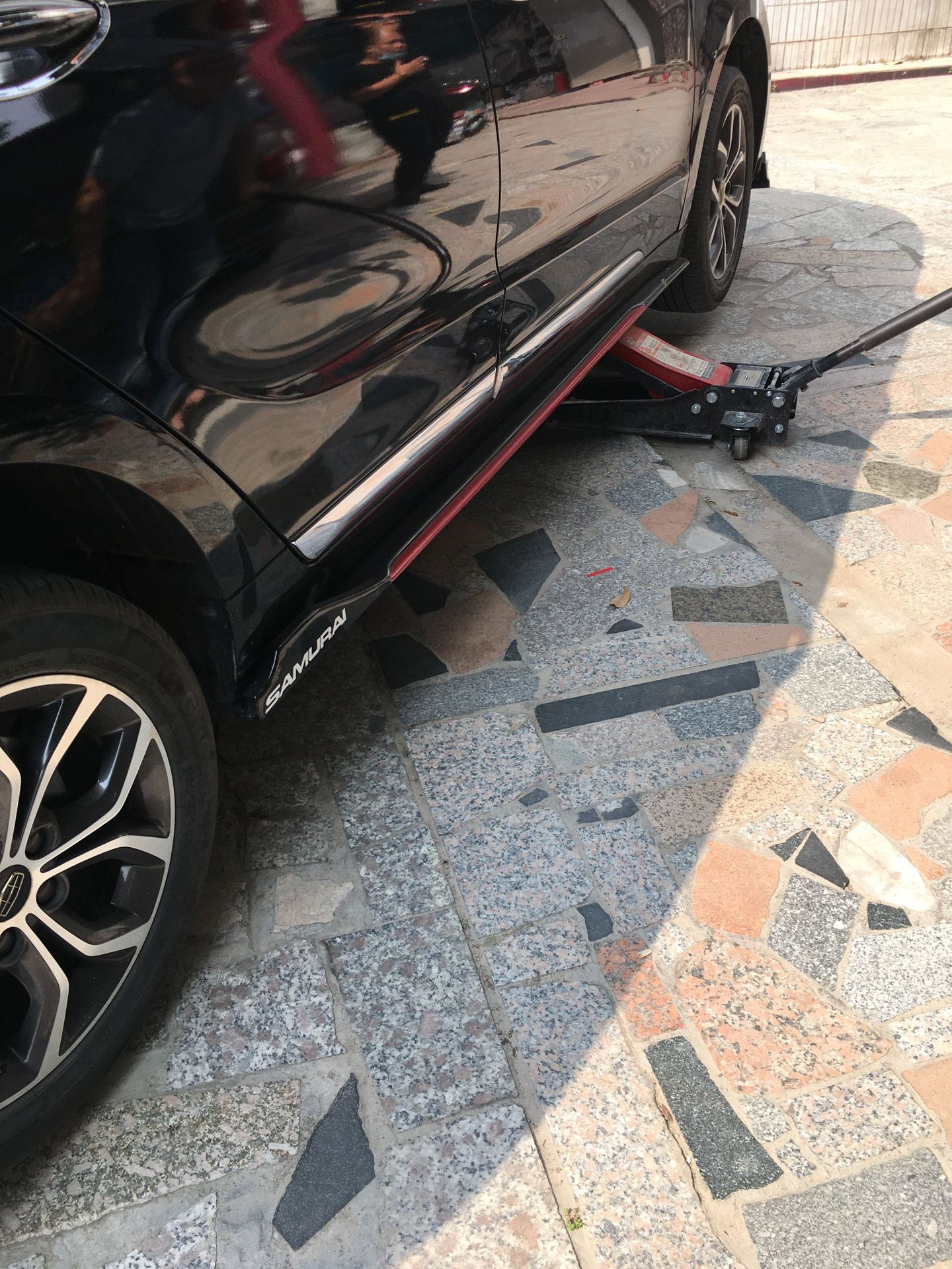 Car Modification Side Skirt Trim Two-Section Blade-Style Body Anti-Collision Side Skirts Door Edge Strips Full Surround Small Surround Carbon Pattern