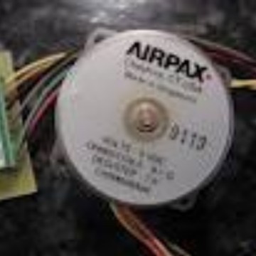 C53GAB105A-090Y   AIRPAX  传感器